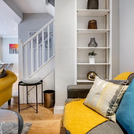 Апартаменты Victoria Mews House - By Sojourn Лондон Экстерьер фото